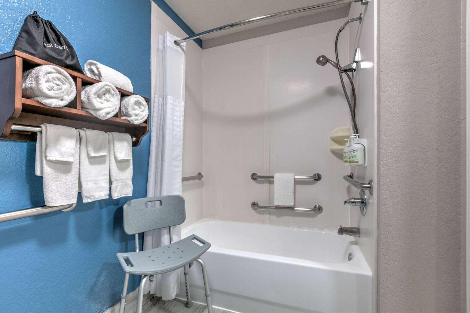 La Quinta By Wyndham וות'רפורד מראה חיצוני תמונה