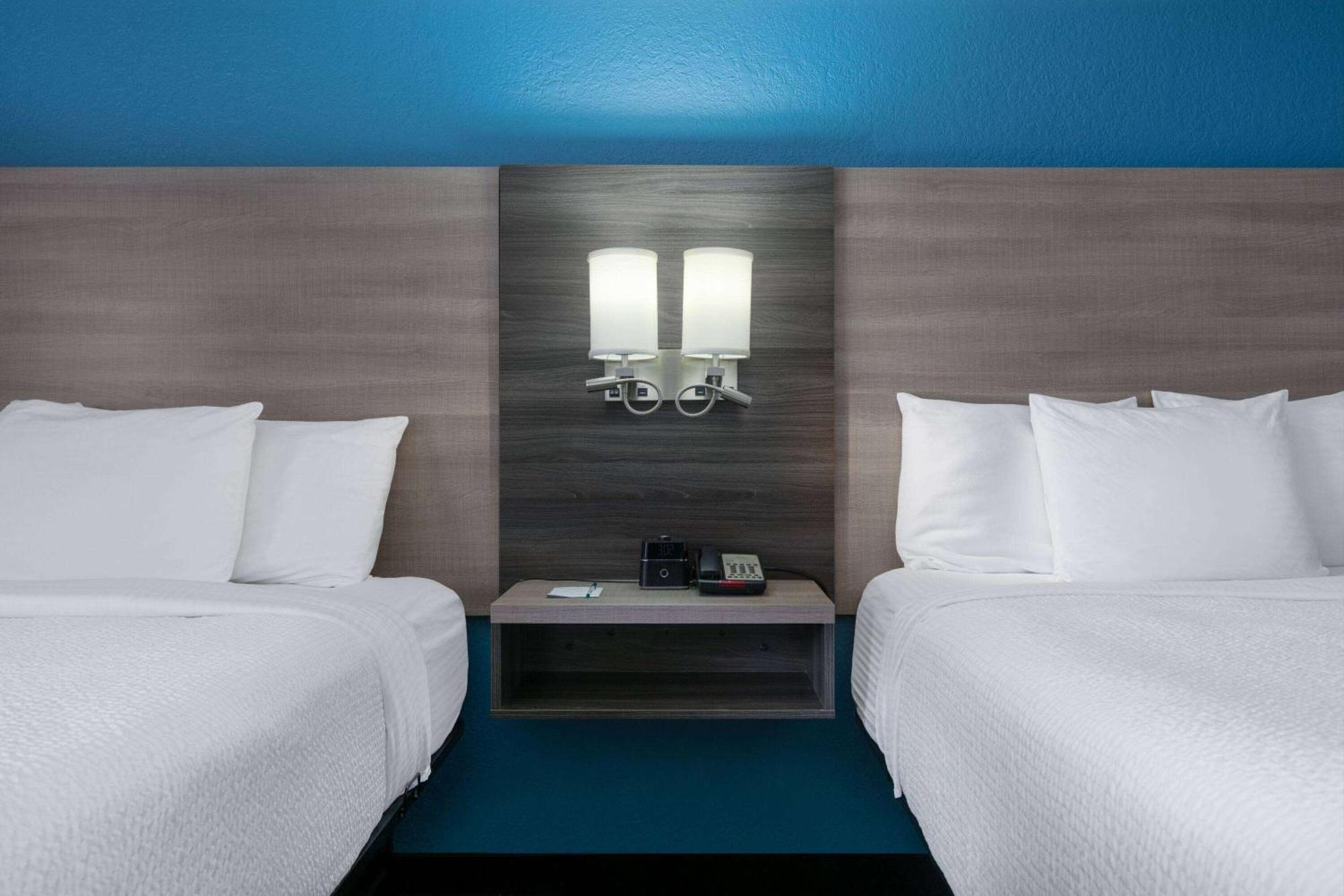 La Quinta By Wyndham וות'רפורד מראה חיצוני תמונה