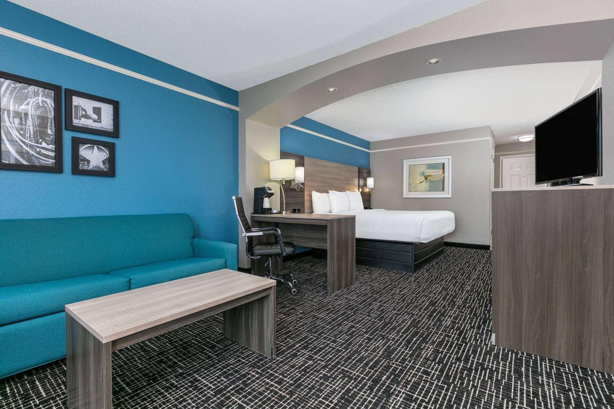 La Quinta By Wyndham וות'רפורד מראה חיצוני תמונה